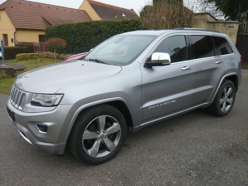 Fotografie vozu Jeep Grand Cherokee 3.0 CRD Overland