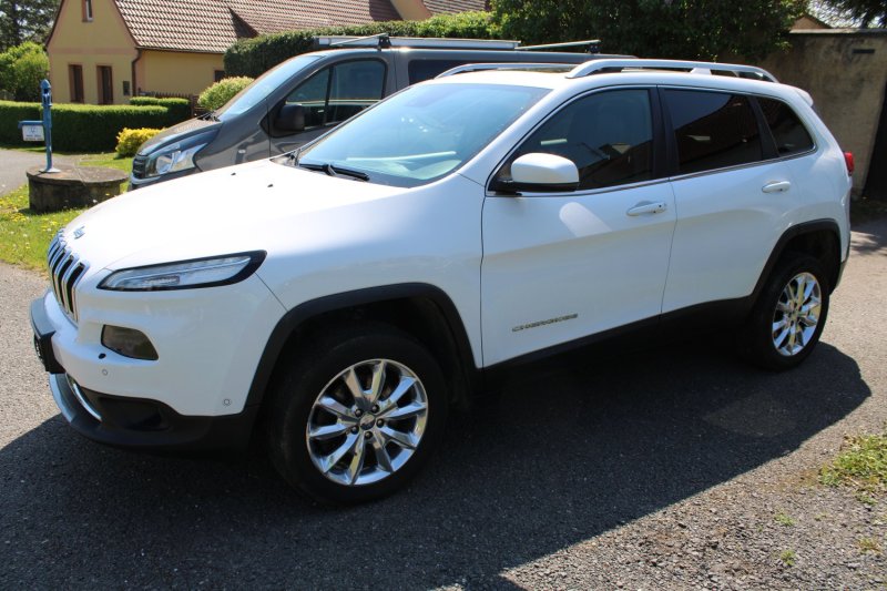 Fotografie vozu Jeep Cherokee 2.2 M-Jet Limited 4WD