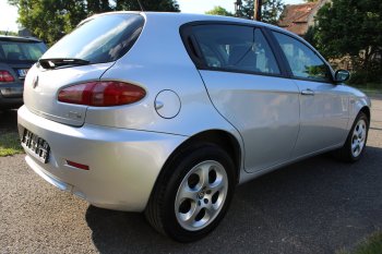 Alfa Romeo 147 1.9 JTD 8V