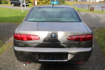 Alfa Romeo 166 2.4 JTDm 20V Distinctive