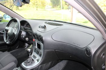 Alfa Romeo 166 2.4 JTDm 20V Distinctive