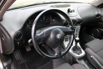 Alfa Romeo 166 2.4 JTDm 20V Distinctive