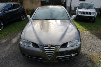 Alfa Romeo 166 2.4 JTDm 20V Distinctive