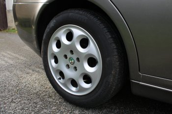 Alfa Romeo 166 2.4 JTDm 20V Distinctive